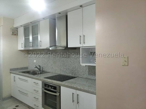 Imagen 5 de 15 de Omar Espinoza Ofrece En Venta Hermoso Y Remodelado Apartamento En Boleita Norte