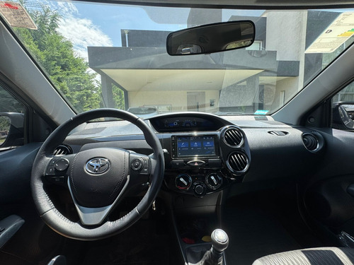 Toyota Etios XLS 1.5