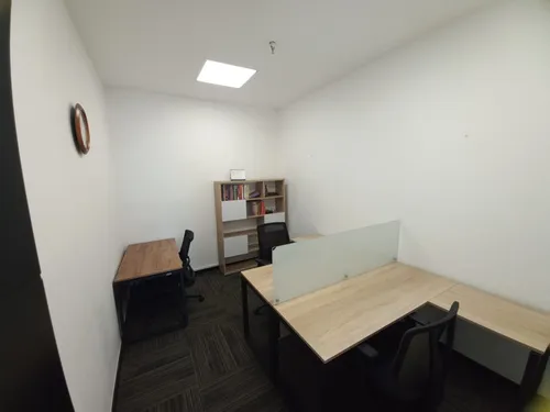 Ofc Amoblada Santa Ana 184m2