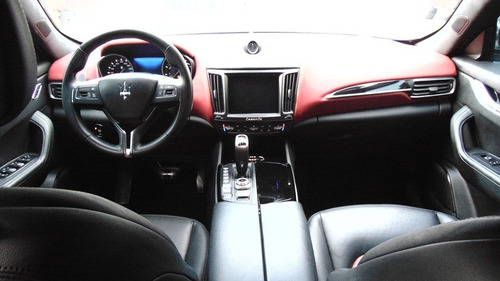 Imagen 10 de 14 de Maserati Levante 3.0l