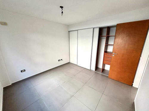 Venta Departamento 2 Amb Castelar Norte Apto Cred