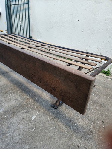 Cama Carro 1 Plaza Corrediza Bajo Cama | Usada Marrón Bajo Cama (Usado)
