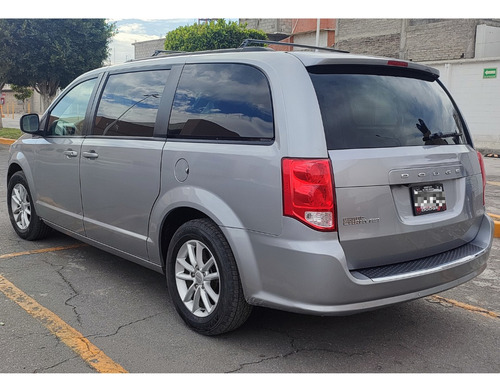 Dodge Grand Caravan SXT