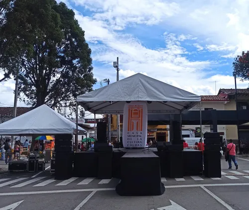 Alquiler Sonido Luces Djs Fiesta Video Evento Profesional