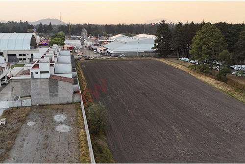 Terreno Para Desarrollo De Vivienda, En Metepec Centro