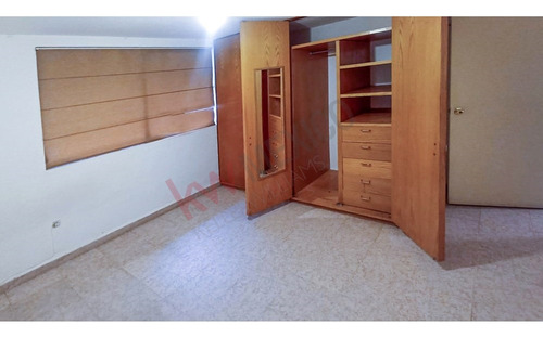 Departamento En Renta En Planta Baja , 3 Recámaras En Torres De Coyoacán.