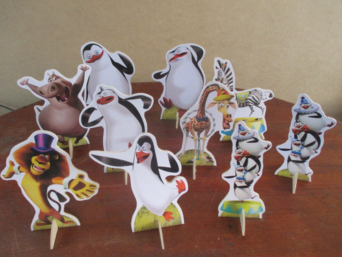 Kit Pinguins De Madagascar,10 Display De Mesa De 15 Cm,festa