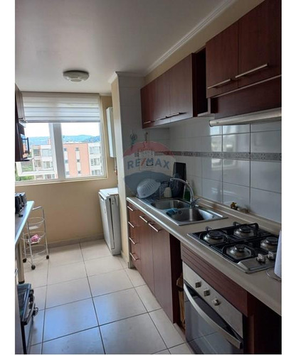 Oportunidad En Condominio Los Conquistadores
