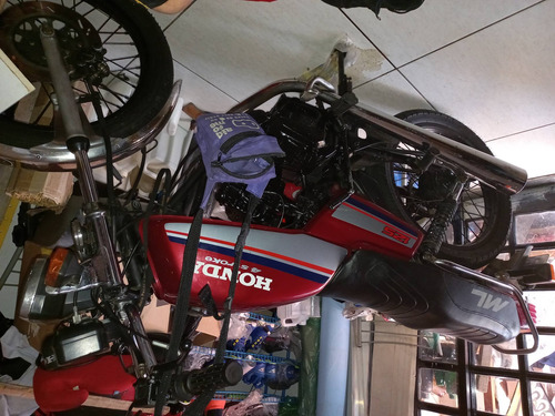 Imagem 1 de 1 de Honda Cg
