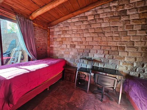 Casa De 2 Dormitorios C/quincho En Esquel-chubut-