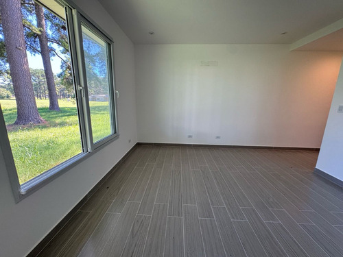 Venta Casa 4 Ambientes A Estrenar Barrio Privado Pinares / Exaltación De La Cruz