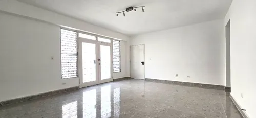 Impecable, Amplio, Frenta A El Parque Del Carmen (benito Juárez)