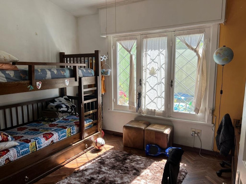 Imagen 11 de 16 de Venta Casa Punta Gorda. Jardín , Fondo, Garaje, Calefacción. Excelente Estado
