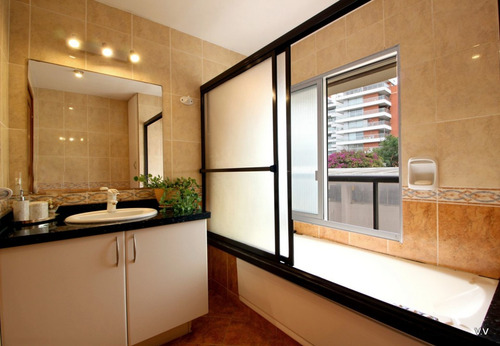 Imagen 9 de 23 de Venta De Apartamento 3 Dormitorios En Malvin