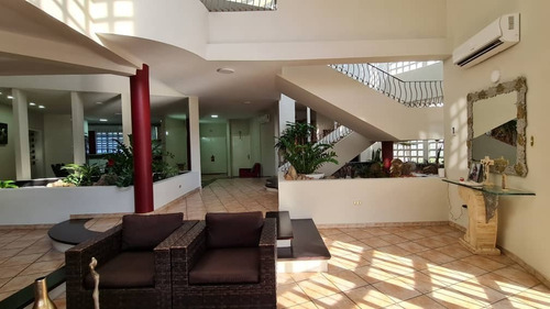 Imagen 7 de 12 de Venta De Exclusiva Casa En Urb. La Lopera San Diego132460