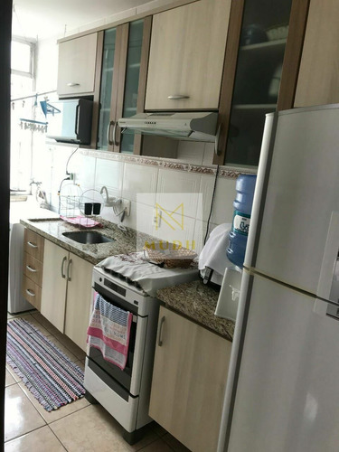Imagem 3 de 10 de Apartamento À Venda No Bairro Menino Deus - Porto Alegre/rs - W702