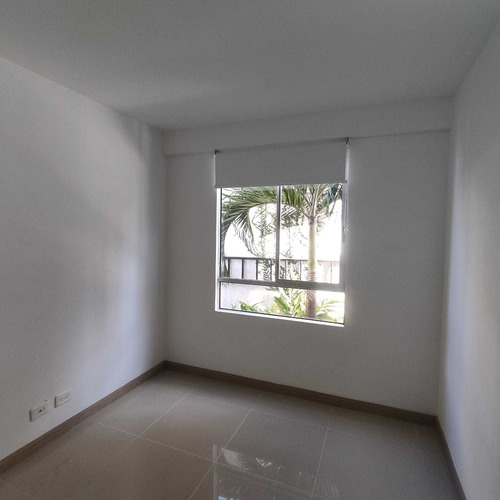 Imagen 12 de 14 de Apartamento En Venta Al Norte De Cali La Flora