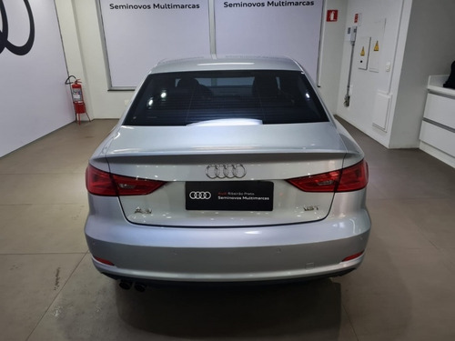 Imagem 5 de 11 de Audi - A3 Sedan 1.8 180cv