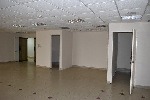 Imagen 27 de 30 de Se Vende O Arrienda Oficina Word Trade Center Barranquilla
