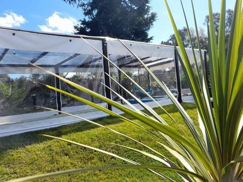Casa Piscina Climatizada A 34 Grados, Con Cerramiento En Pvc. En Parque Del Plata