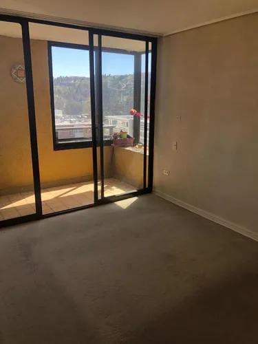 Se Vende Departamento Con Linda Vista A Viña Del Mar.