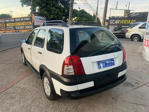 Fiat Palio Weekend 1.8 Hlx Flex 5p