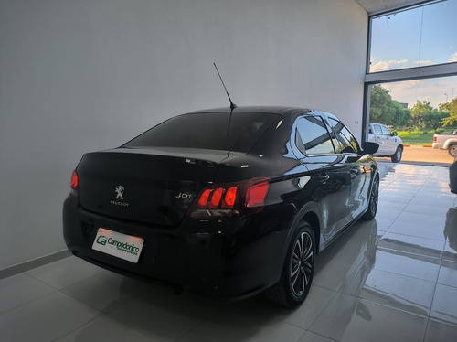 Peugeot 301 1.6 Allure Plus Tip