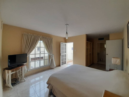 Imagen 5 de 21 de Townhouse En Venta - Juanico - Villas Bucare (3526)