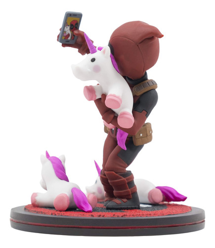 Figura Quantum Mechanix Deadpool Unicorn Selfie Q-fig Max