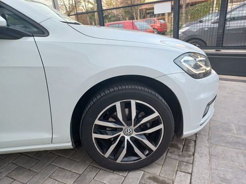 Imagen 4 de 16 de Volskwagen Golf Highline 1.4 Tsi At #dm