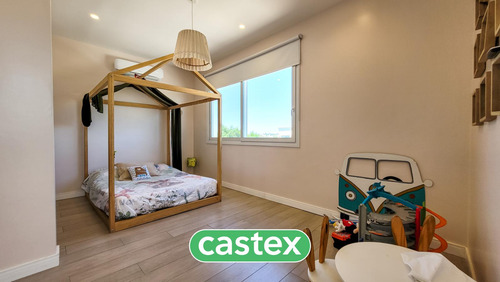 Casa En Venta En El Canton Golf