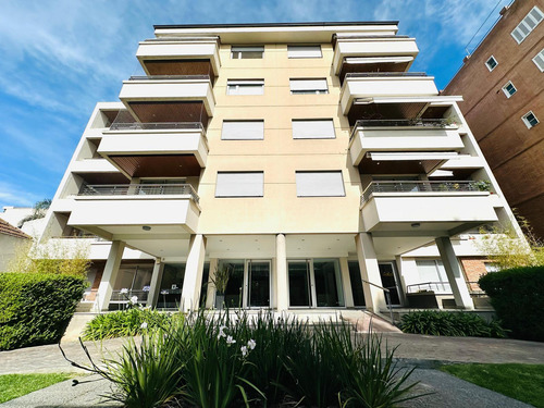 Departamento En Castelar Norte