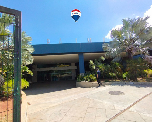 Re/max 2mil Vende Negocio En Mun. Maneiro, Isla De Margarita, Edo. Nueva Esparta