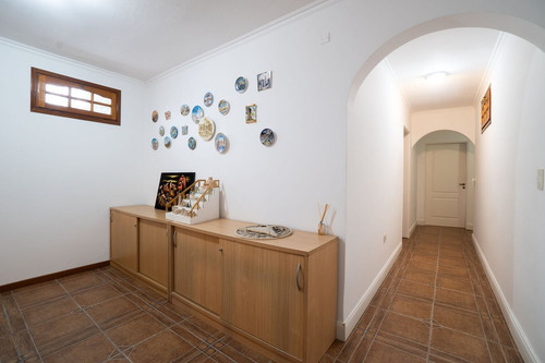 Venta De Casa 6 Ambientes En V. Tesei Apto Credito