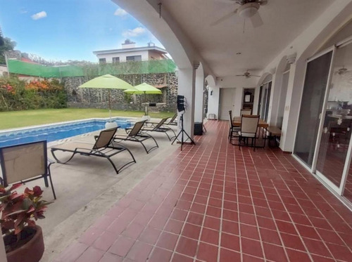 Casa En Brisas De Cuernavaca, Temixco Morelos.