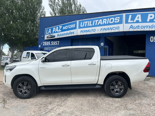 Toyota Hilux 2.8 Tdi Cd Srv 4X4 Mt