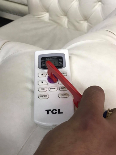Imagen 3 de 6 de Llavero Manija Pulsador Plástico Anti Contacto Higiénico