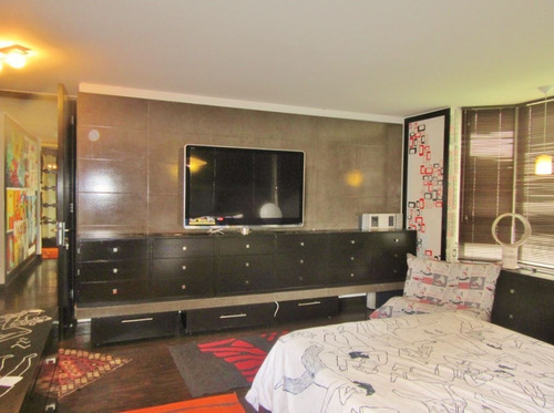 Departamento En Venta De 3 Dorm. En Las Condes