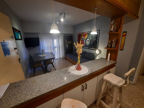 Imagen 6 de 12 de Departamento2 Ambientes A Una Cuadra Del Mar, Sobre Peatonal