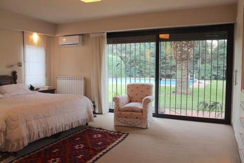 Impresionante Casa En Venta Carrasco Sur