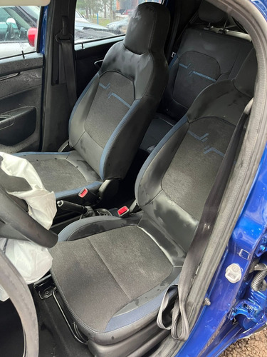 Renault Kwid 1.0 3cc 2024 Flex 8.409km - Solicite Peças