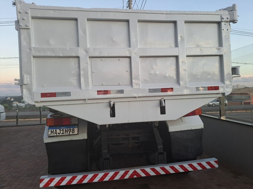 Atego 2425 Reduzido 3-eixos Caçamba