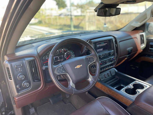 Chevrolet Silverado High Country