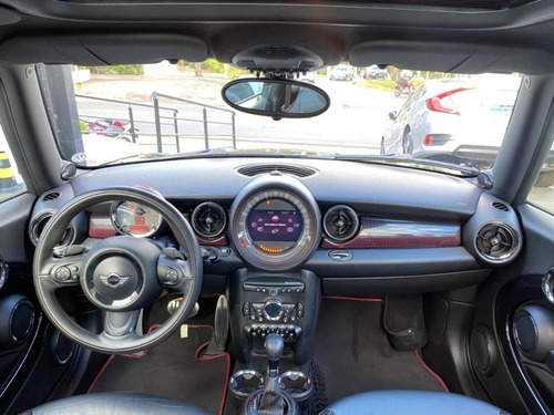 Imagem 11 de 15 de Mini Cooper S Clubman Hampton 1.6 Turbo