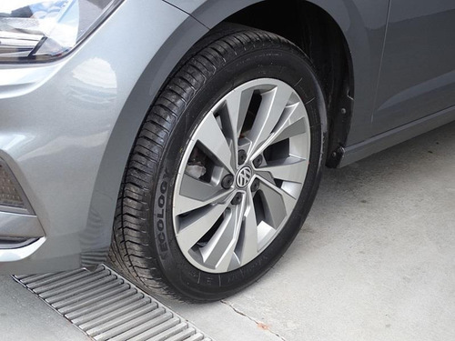 Imagem 3 de 12 de Volkswagen Polo 1.0 200 Tsi Comfortline