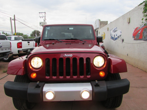 Imagen 3 de 13 de Jeep Wrangler 2013 Unlimited Sahara 4x4 Automático