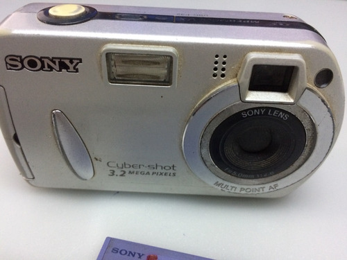 Câmera Fotográfica Sony Cyber-shot 3.2 Mega Pixels Dsc-p32