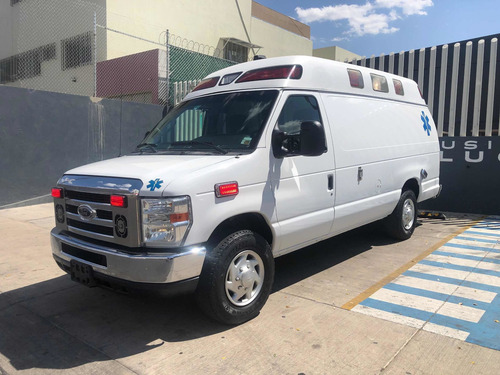 Imagen 7 de 15 de Ford Ambulancia Demers T2 2012
