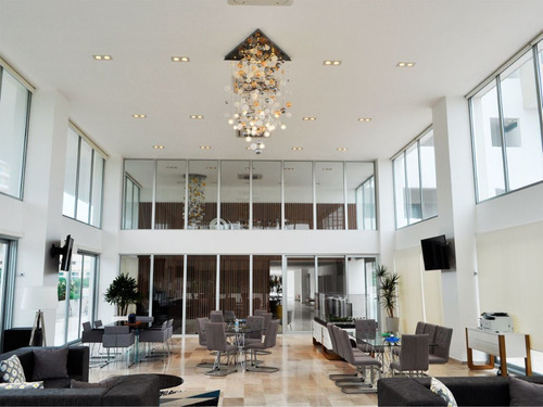 Condominio De 2 Recamaras En La Mejor Zona, Cancun