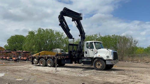 Camión Freightliner 114sd Con Grúa Hiab 322e-4 Hipro